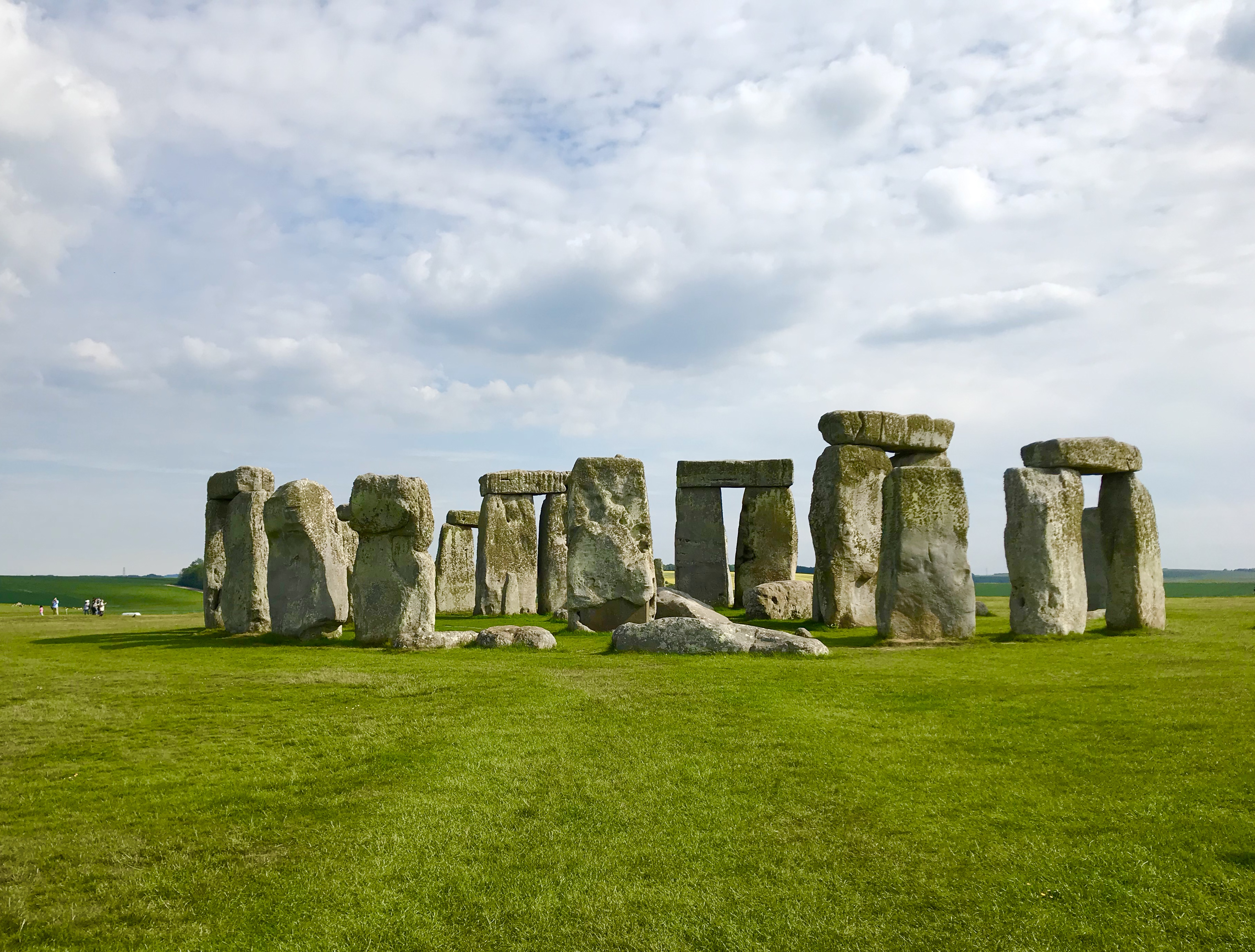 Read more about the article Tour of Stonehenge, Windsor Castle and City of Bath